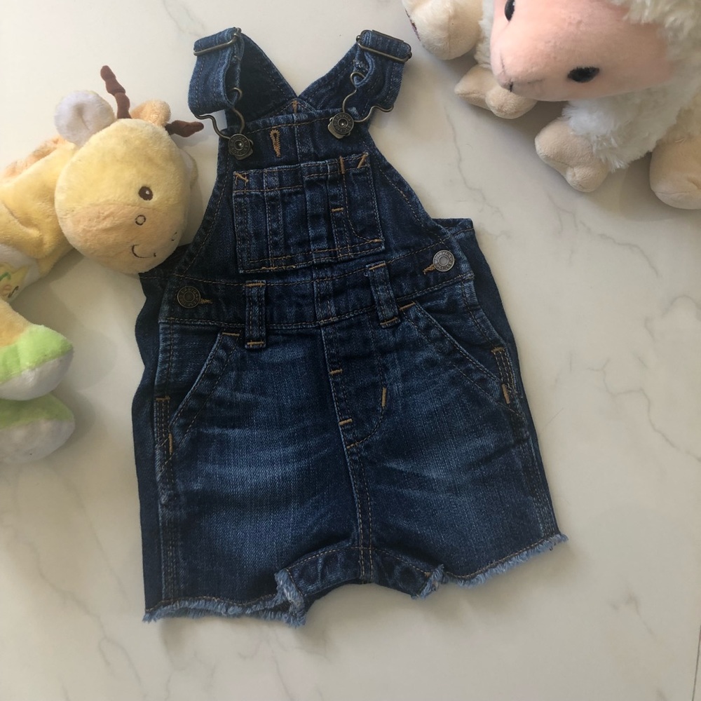 Baby boy gap overall short